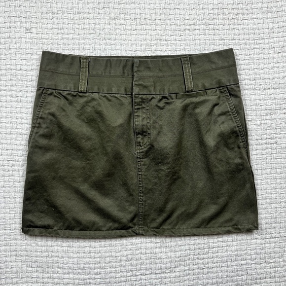 Y2K Low Rise Mini Skirt - Picture 2 of 6